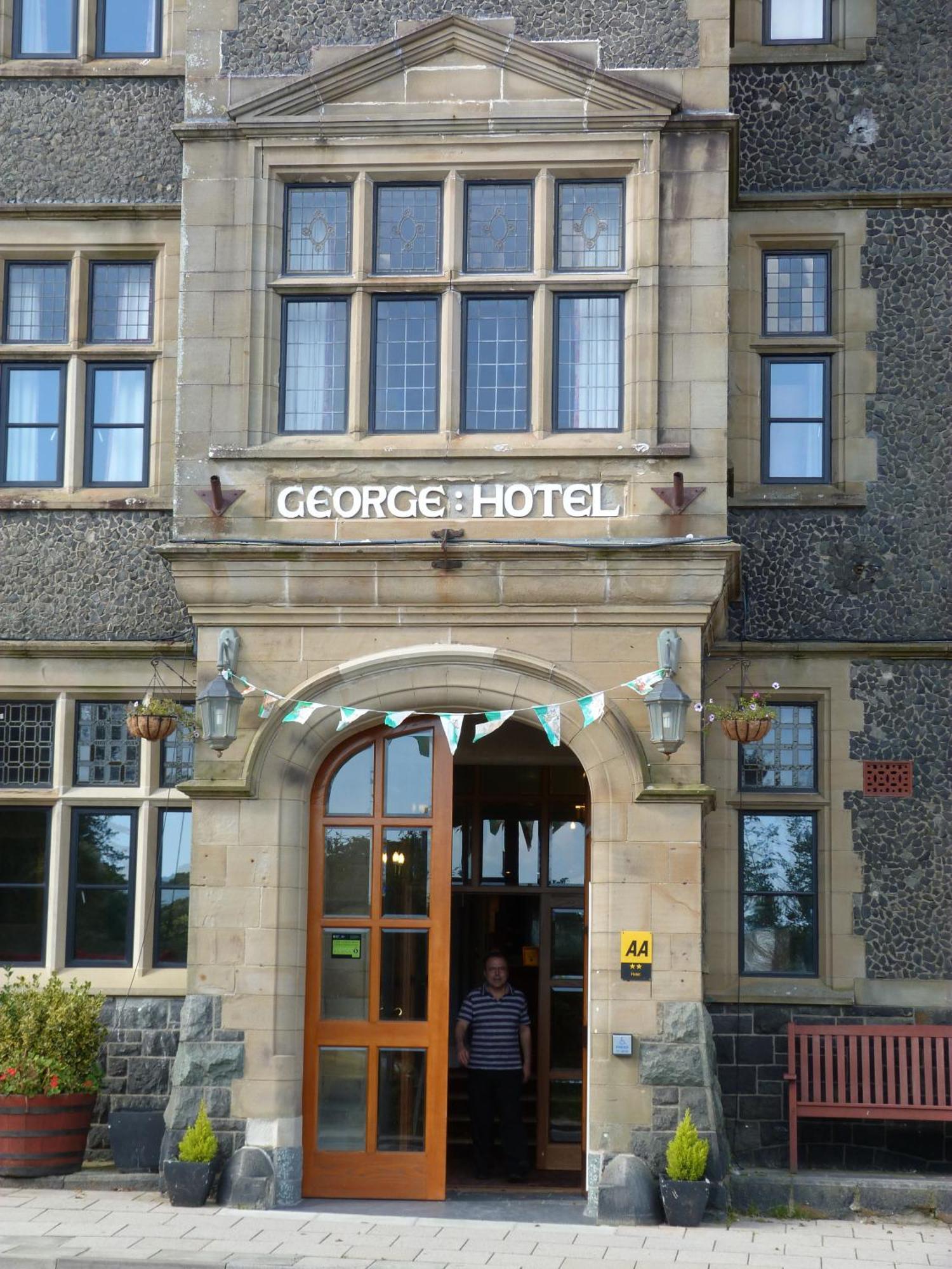 George IV Hotel Criccieth Exterior photo
